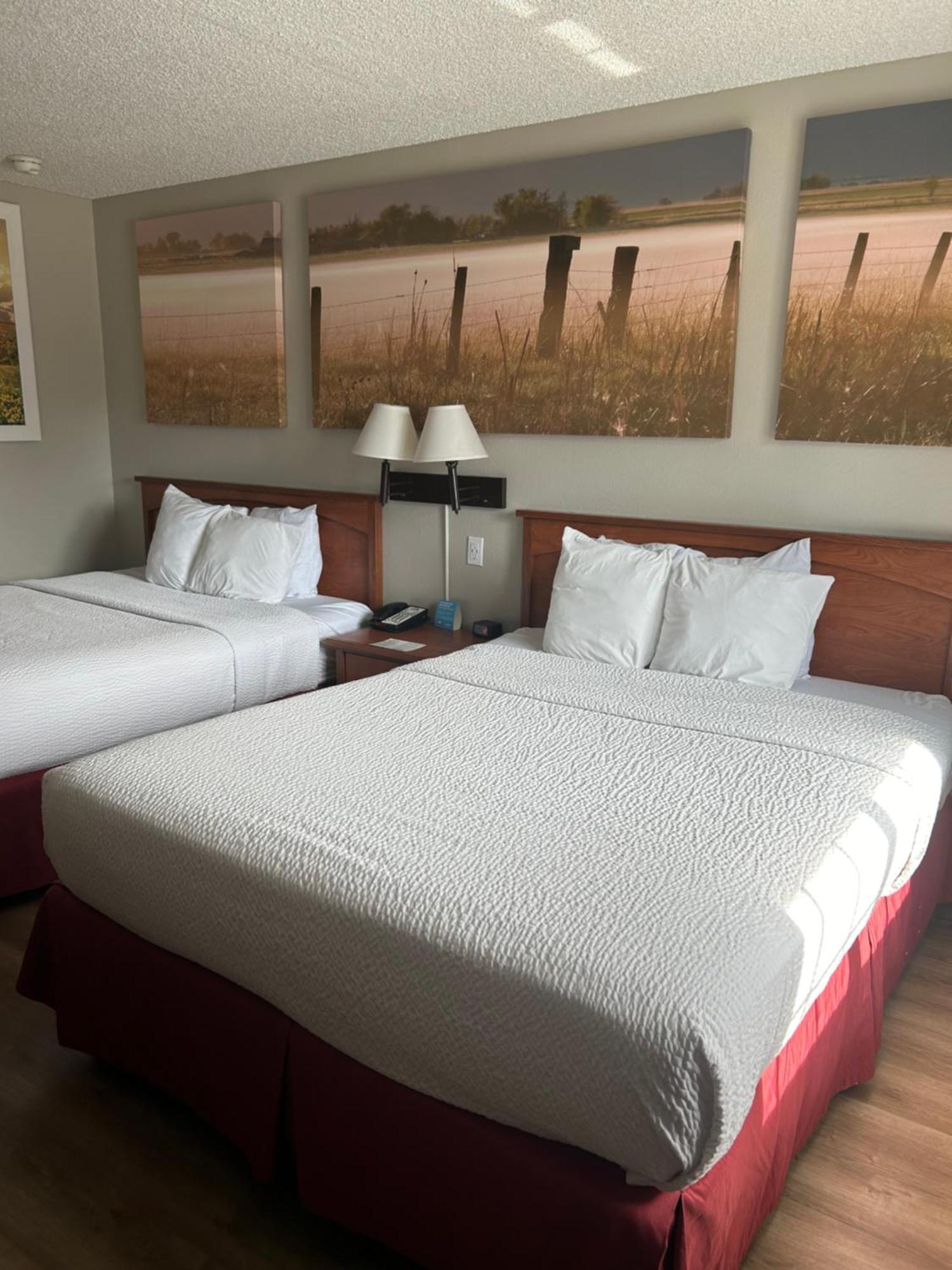 Days Inn By Wyndham Turlock Ngoại thất bức ảnh