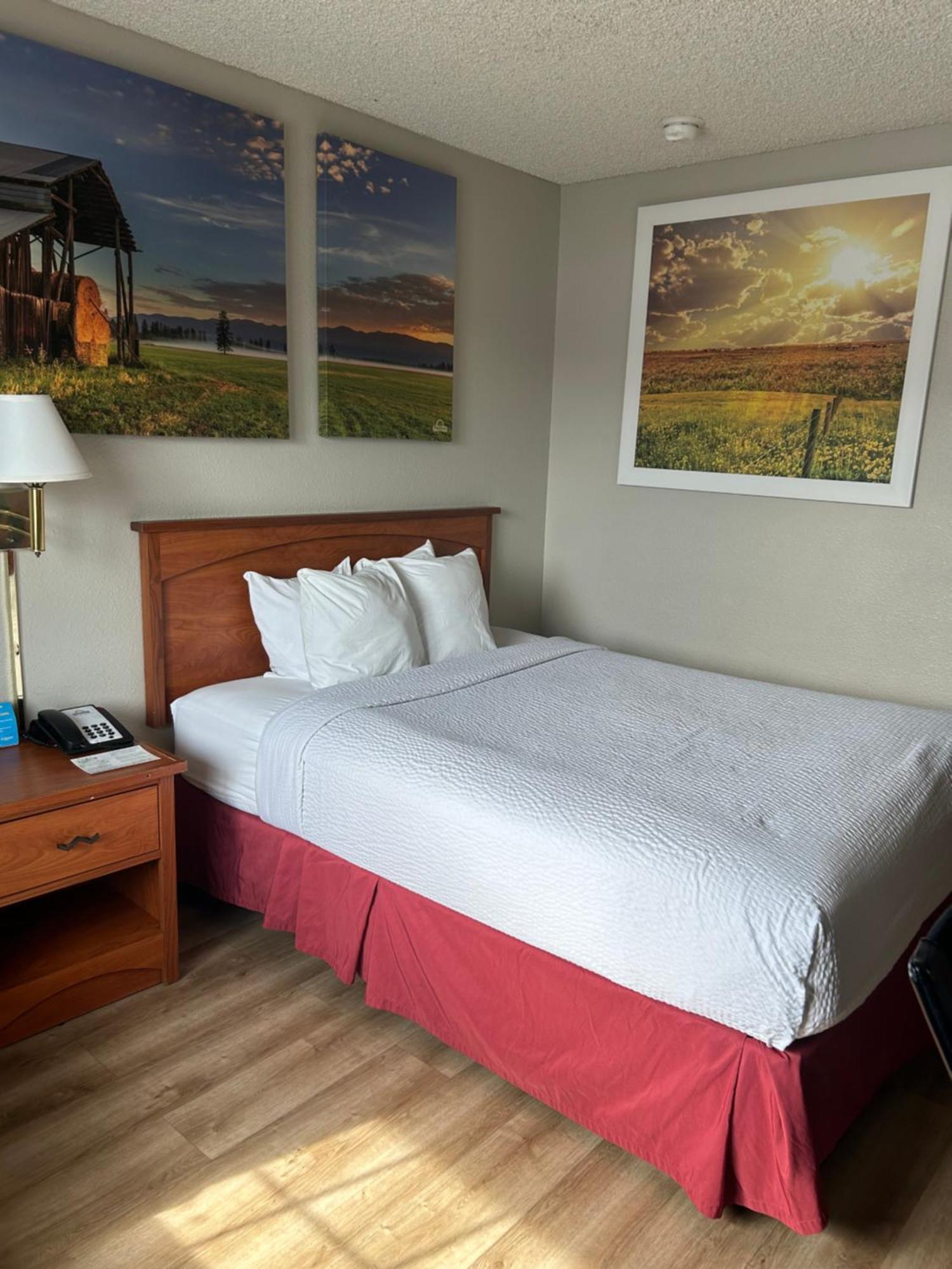 Days Inn By Wyndham Turlock Ngoại thất bức ảnh