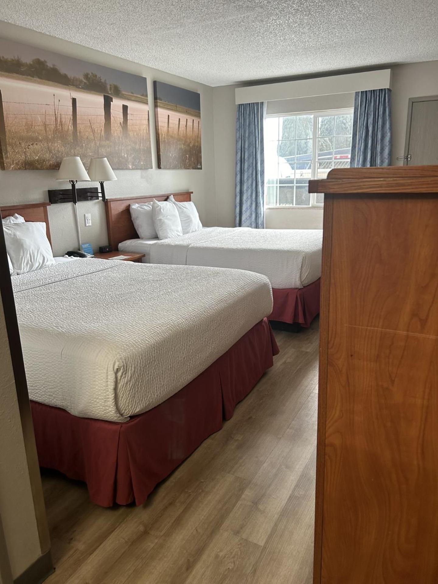 Days Inn By Wyndham Turlock Ngoại thất bức ảnh